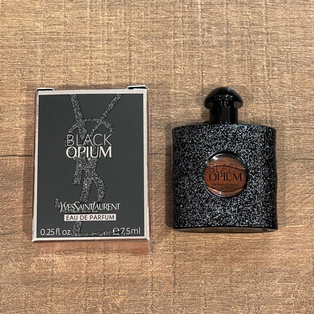 Yves Saint Laurent Black Opium Eau de Parfum mini (0.25 fl oz)